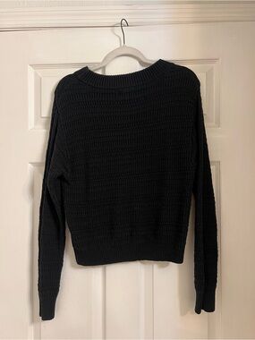 Universal Thread Black Scoop Neck Knit Sweater